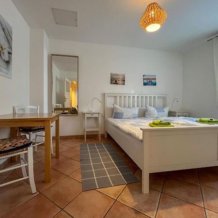 Wohnperle Elbtal - Dresden Erleben Und Geniessen Apartment Luaran gambar